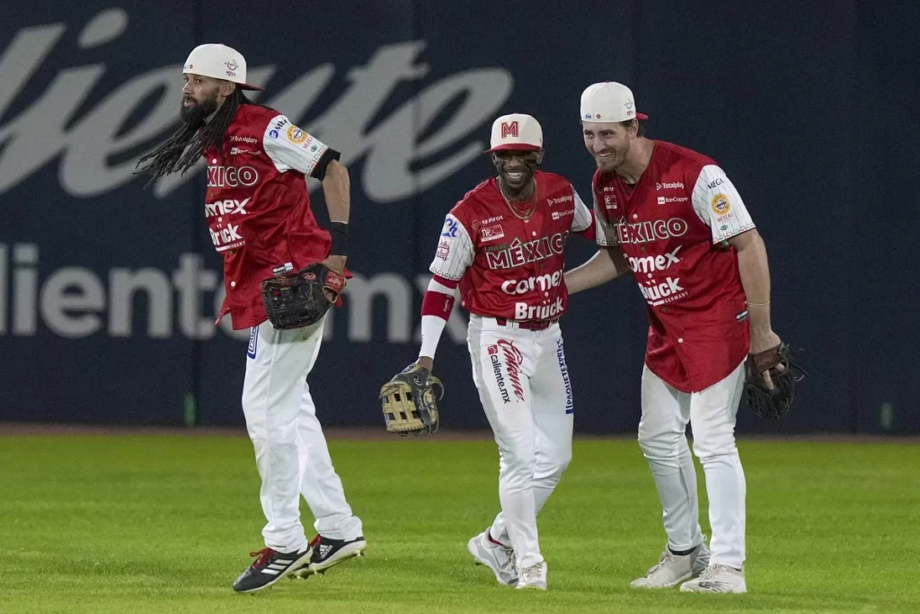 México le quita el invicto a República Dominicana en la Serie del Caribe