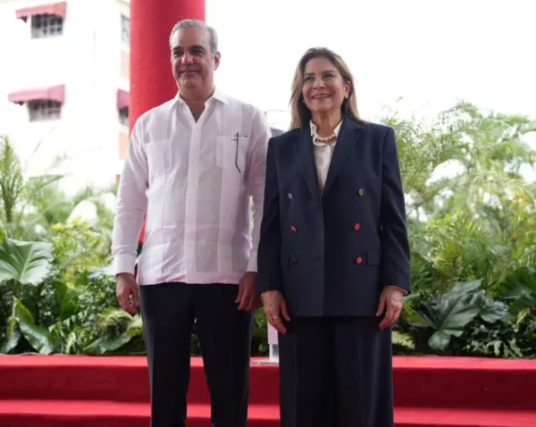 Presidente Luis Abinader y Carolina Mejía presentan el Plan Integrado de Santo Domingo