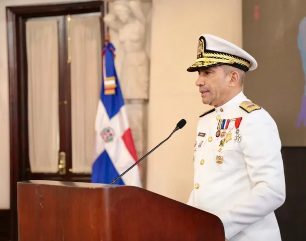 El vicealmirante José Manuel Cabrera Ulloa, es el presidente de la DNCD. Fuente externa