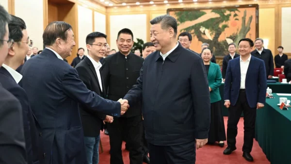 Xi Jinping pone nuevas reglas para el sector privado en China
