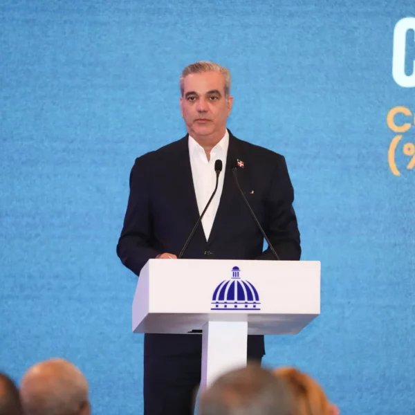 Gobierno garantiza sostenibilidad de SENASA pese a déficit por aumento en demanda de servicios