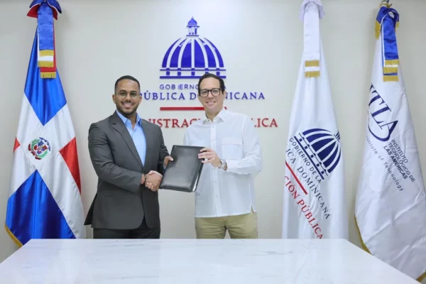 Muchos estudiantes   ITLA son becados   del Gobierno.