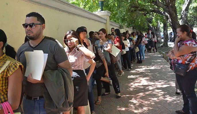 El empleo juvenil es un reto que persiste en la región