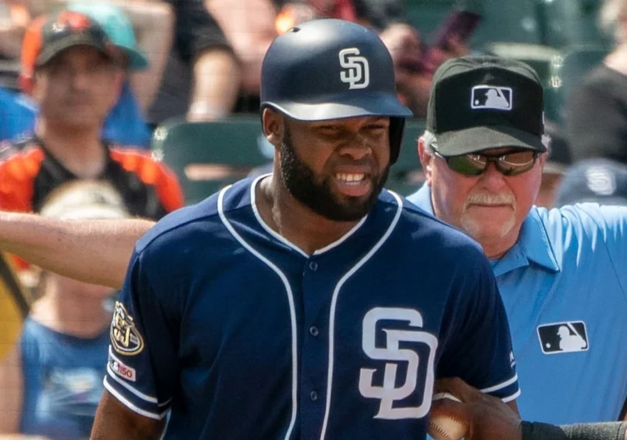 Manuel Margot pactó ayer con Milwaukee . Manuel Margot pactó ayer con Milwaukee .