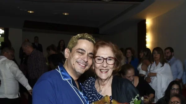 La obra tuvo  éxito  rotundo.