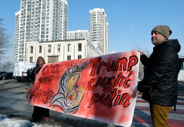 Ucrania se niega a firmar acuerdo de EEUU sin garantías