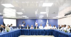 Sancionarán a empresas y personas que incumplan regulaciones en uso de plaguicidas