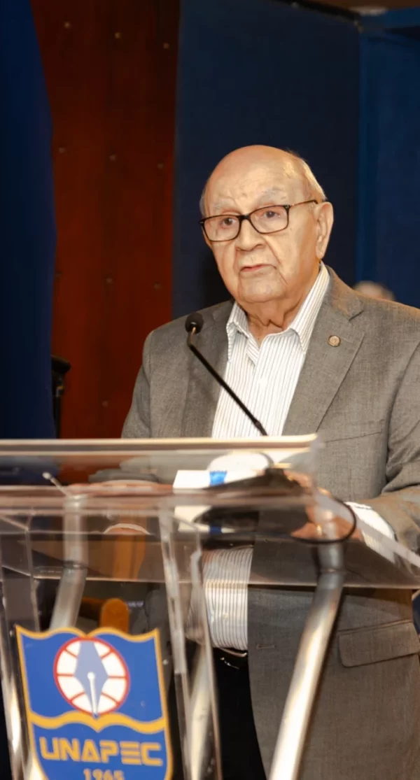 Franklyn Holguín Haché, rector de Unapec.
