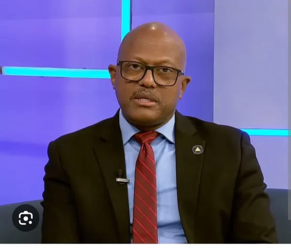 El secretario general del Colegio Médico Dominicano (CMD), Luis Peña Núñez