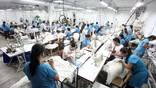 UASD y Fundación Juan Bosch presentan “Radiografía del Trabajo y salarios en República Dominicana 2024”