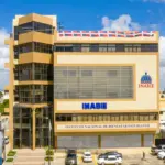 Tras intoxicación de 22 niños, INABIE cambia el tipo de leche del desayuno escolar