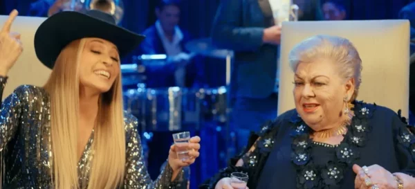 Yuri se considera una “privilegiada” por cantar el último dueto con Paquita la del Barrio