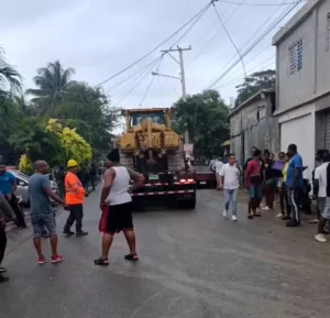 Comunitarios de Najayo Arriba se oponen a trabajos de minera Docalsa