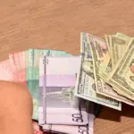 Peso dominicano gana terreno frente al dólar: ¿fortaleza sostenible o fenómeno pasajero?