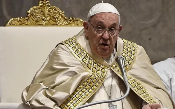 El papa concelebró la misa ayer, en la festividad de San José.