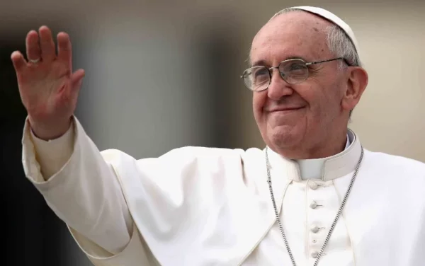 El papa Francisco tiene 25 días  el hospital Gemelli, de Roma.