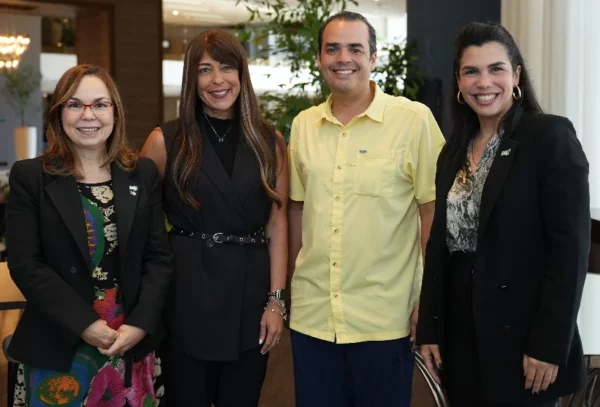 Yudit García, Gina Eli, José Luis Montero  y Fabeth Martínez.