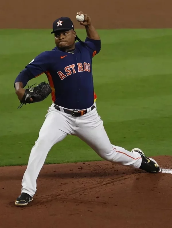 Framber Valdez se h convertido en el lanzador más confiable de los Astros de Houston.  Ap