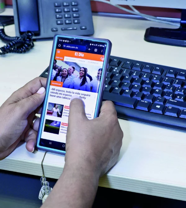 Se cambiará el modelo de producción y distribución de noticias, priorizando lo digital sin perder los valores fundamentales del periodismo.