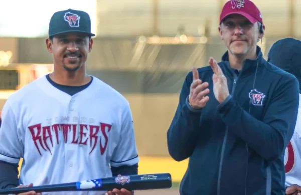 Víctor Estévez, izquierda, será el capataz de los Toros.