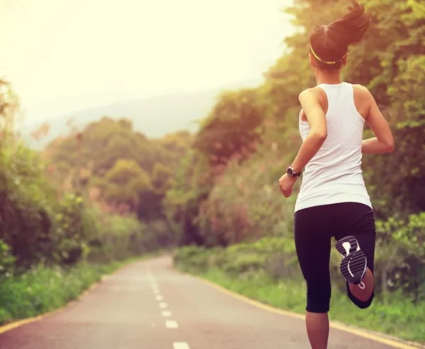 Poder caminar, subir escaleras o hacer ejercicio moderado sin fatiga excesiva es  buena señal.