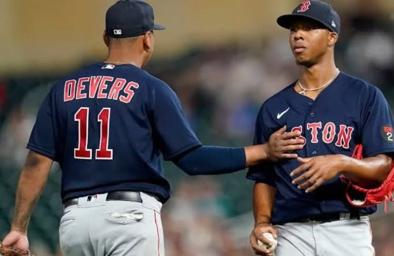 Rafael Devers retrasa su debut primaveral; Brayan Bello no está listo