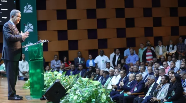 La Fuerza del Pueblo realizó ayer una plenaria para concluir con la primera fase de su congreso ordinario. elieser tapia