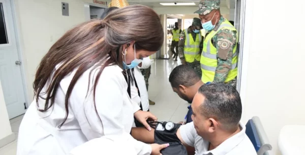 El director de Intrant,  Milton Morrison, estuvo al frente de los operativos que se iniciaron a las 6:00 de la mañana.