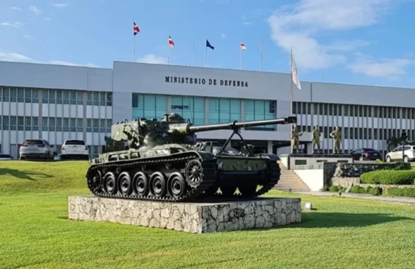 Los ascensos fueron conocidos a través de orden general.