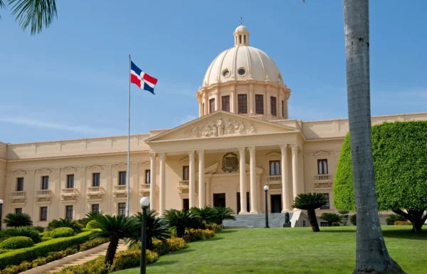 El Poder Ejecutivo emitió el Decreto 105-25 el pasado 28 de febrero. Archivo