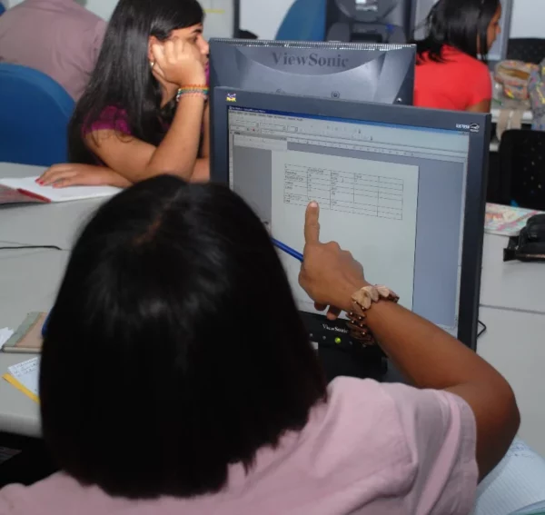 Educación invertirá en capacitar  a los docentes.