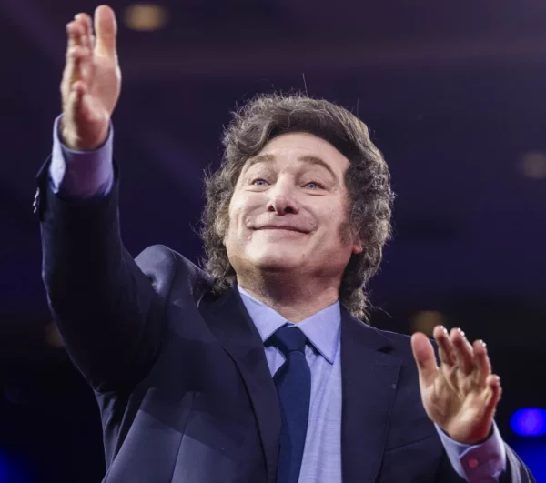 El presidente Javier Milei tramita otro préstamo.