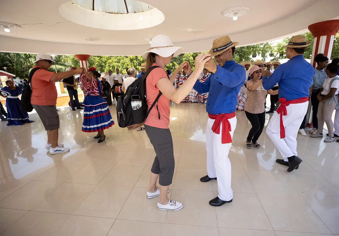 República Dominicana apuesta por turismo y tierras raras para el desarrollo de las zonas más pobres