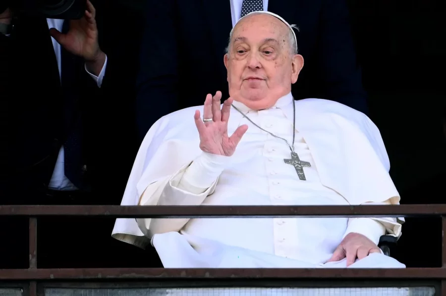 El papa Francisco permanecerá en descanso. El papa Francisco permanecerá en descanso.