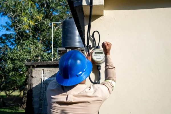 Los proyectos beneficiarán a más de 380 hogares.