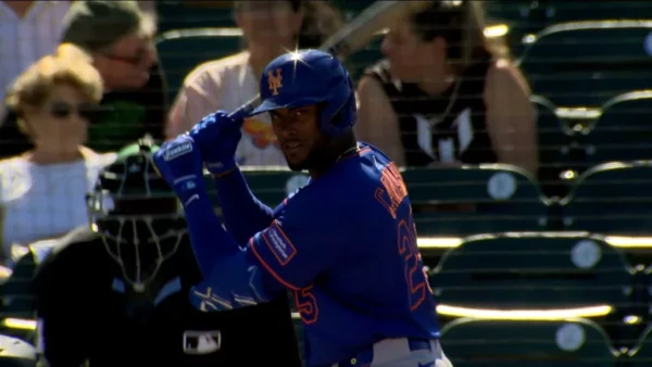 Alexander Canario bateó el jonrón con gran potencia.