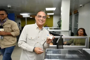 Cédula- Gilberto Santa Cruz