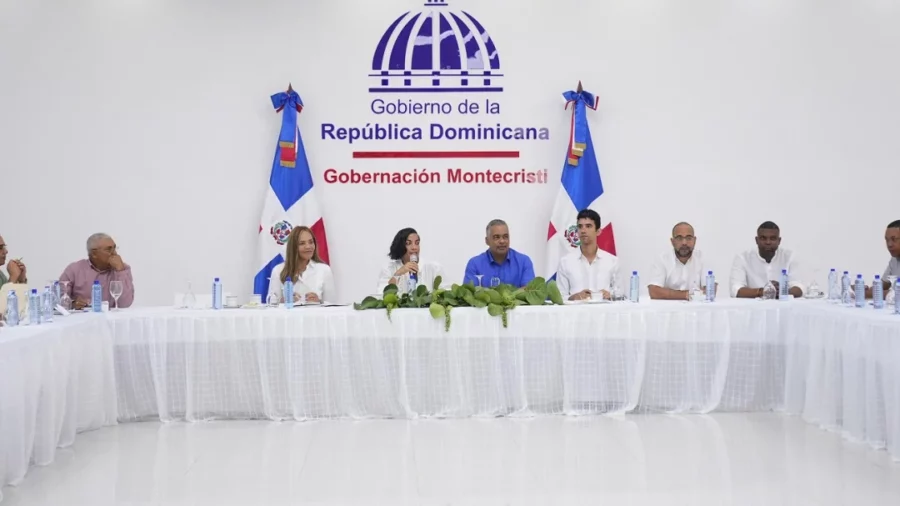 Gobierno en las Provincias Joel Santos Gobierno en las Provincias Joel Santos