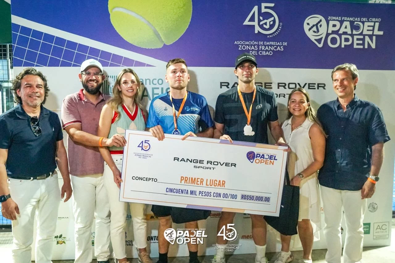 250 jugadores se dieron cita al torneo “Zonas Francas del Cibao Pádel Open”