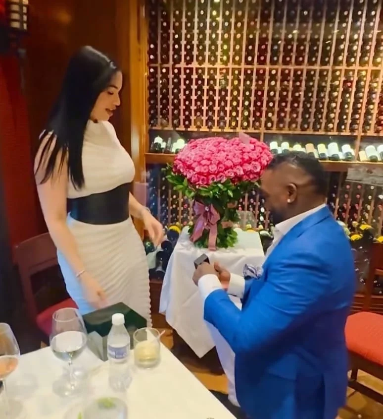 David Ortiz pide matrimonio a su novia Yeribel