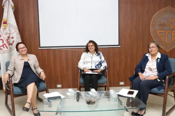 UASD destaca importancia del enfoque de género en la investigación para la equidad