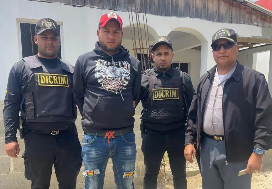 Hombre se entrega tras matar a su expareja en Navarrete Hombre se entrega tras matar a su expareja en Navarrete