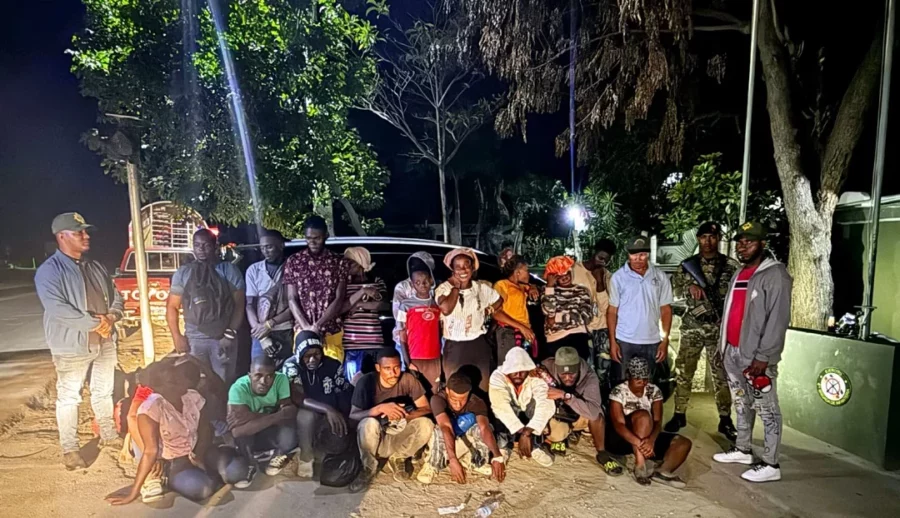 Los haitianos detenidos están bajo la custodia de la Dirección General de Migración. Fuente externa Los haitianos detenidos están bajo la custodia de la Dirección General de Migración. Fuente externa