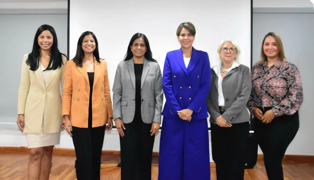 Empresarias instan a mayor inversión en el empoderamiento económico de mujeres