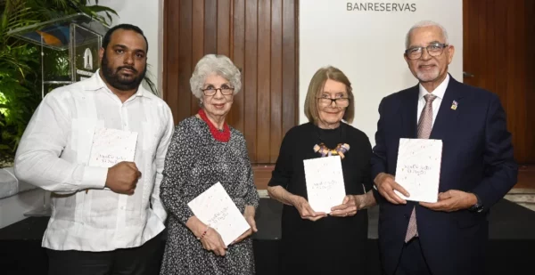 Mijail Peralta, Asia de Azar, Marianne de Tolentino y Wilson Rodríguez.