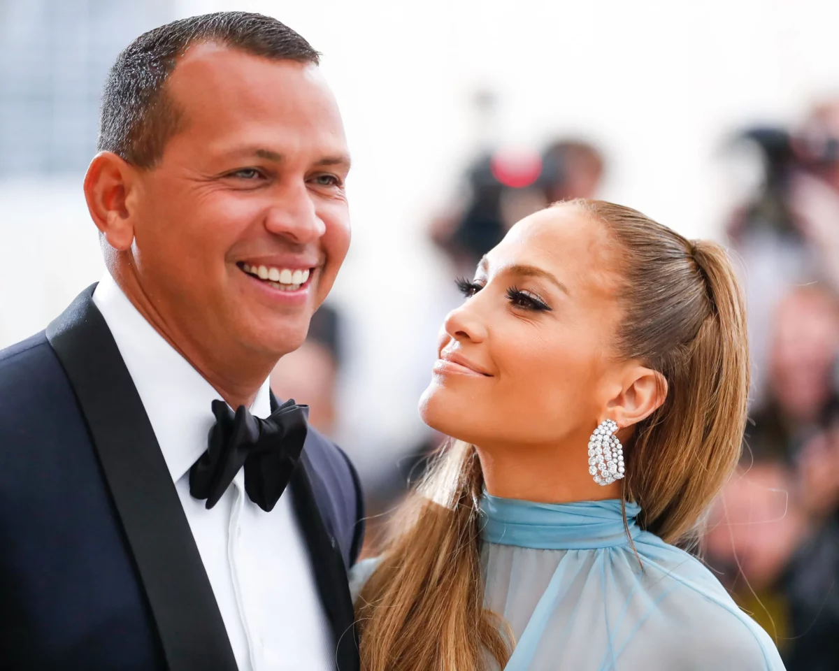 00-story-image-jlo-arod