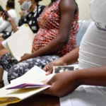 Partos de haitianas se reducen a la mitad en los hospitales públicos en abril