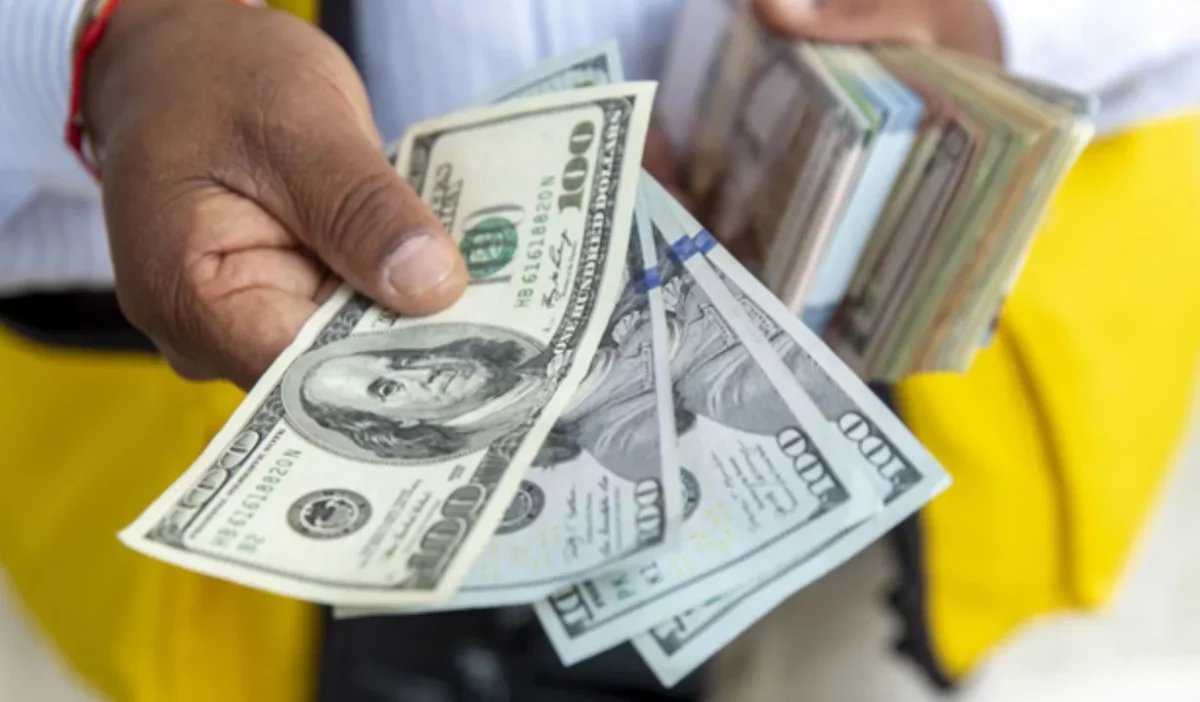El alza del dólar venía generando preocupación en los ciudadanos y los sectores comerciales.