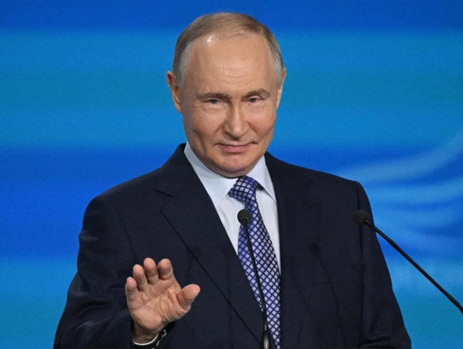 Vladimir Putin promulga acuerdo de asociación estratégica con Irán, luego de la tregua. Vladimir Putin promulga acuerdo de asociación estratégica con Irán, luego de la tregua.