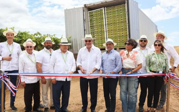 Abinader encabezó inicio del proceso de exportaciones.